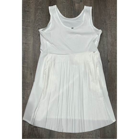 Nike Dri-FIT Ace Sleeveless Golf Dress Size Medium - Picture 7 of 11